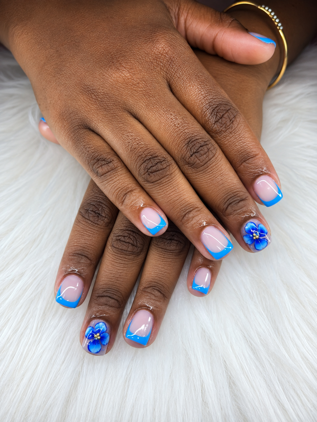 Glossy gel nail set